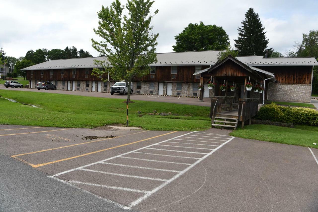 Casselman Inn Grantsville Exterior photo